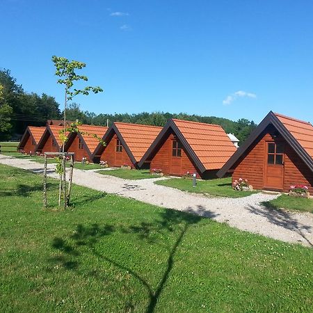 Bungalows Rizvan City Brusane Номер фото